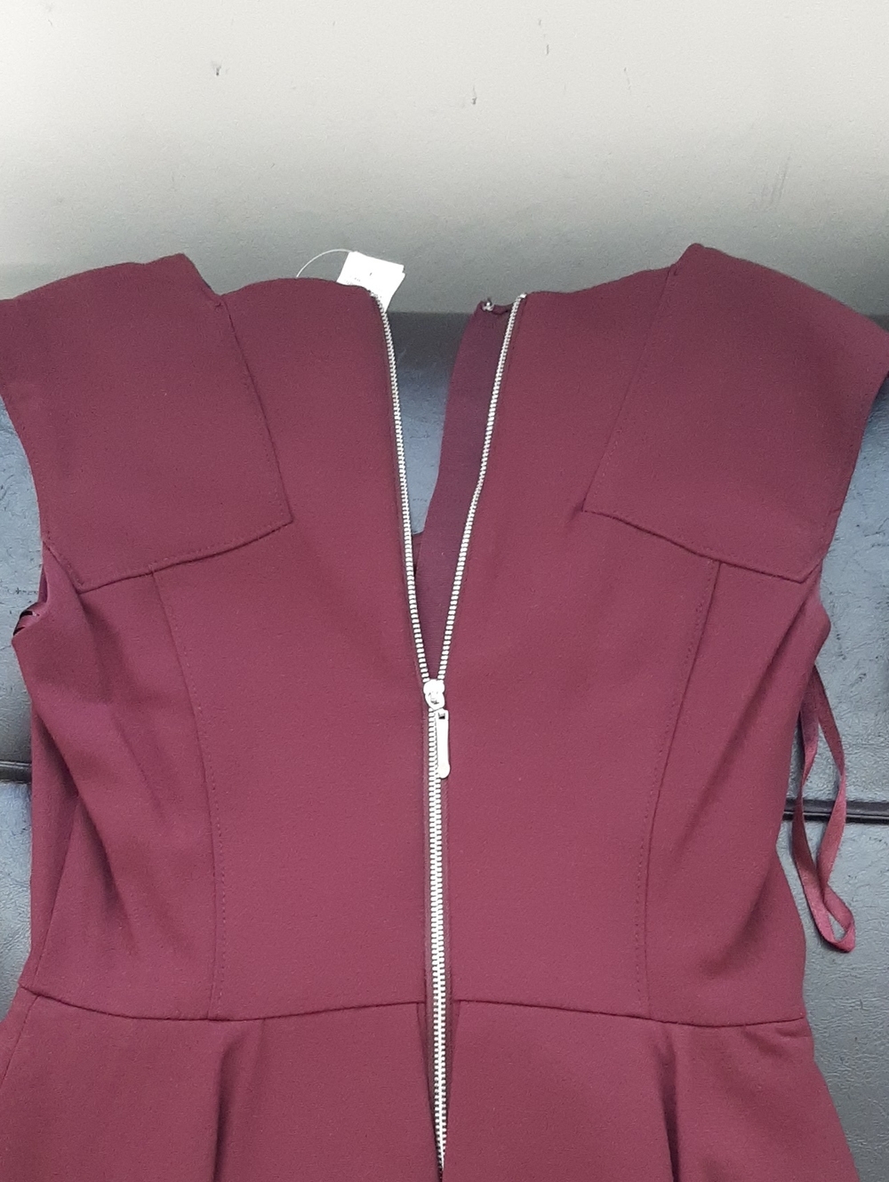 White House Black Market Body Perfecting Peplum Sheath Dress Port Size 00 NWT - Picture 8 of 10